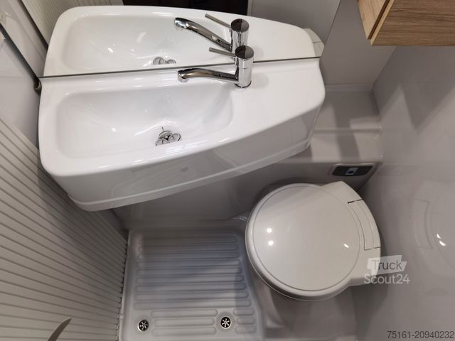 Alkoven Wohnmobil CHAUSSON C 514 / 140PS / ARCTIC & ZUBEHÖR - PAKET / 5.99M