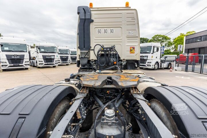 Standard-SZM VOLVO FMX GLOB 460+HYDR