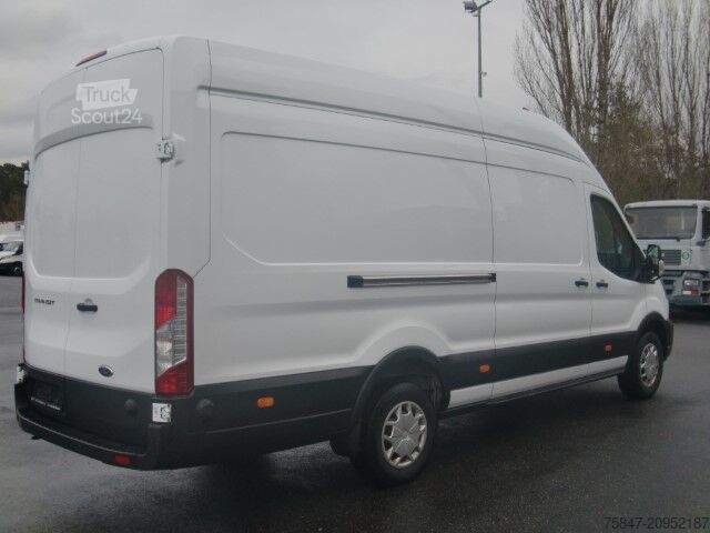  Ford Transit Trend 350 L4H3 Parktronic