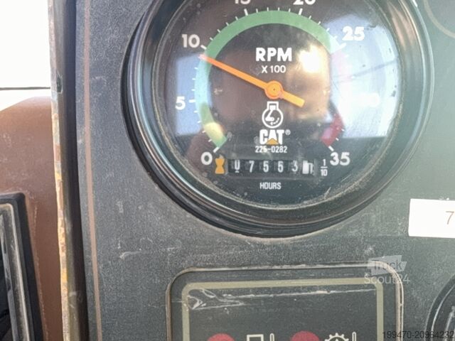 Skrapa Caterpillar 615C