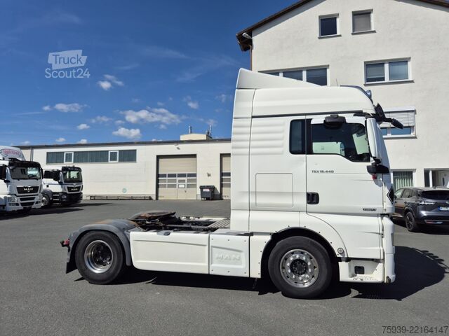 Tracteur routier standard MAN TGX 18.440 4x2