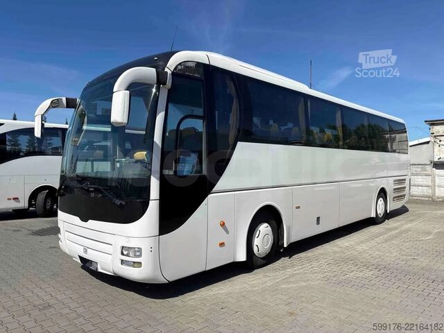 туристичний автобус  