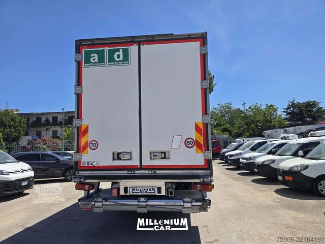 Chladený nákladný automobil Iveco 180E32 (2019) M 6,30 FRC SPONDA KM 24000
