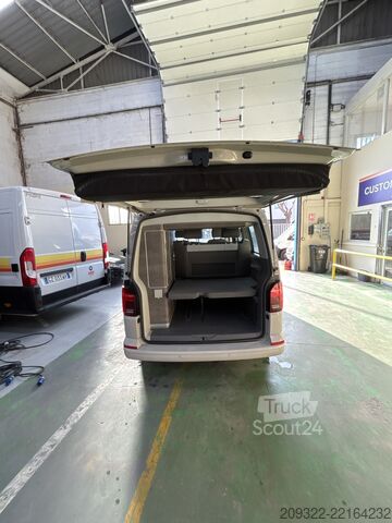 Lakókocsi/lakóautó Volkswagen California Coast 2022 | Automatico | Tetto a soffietto