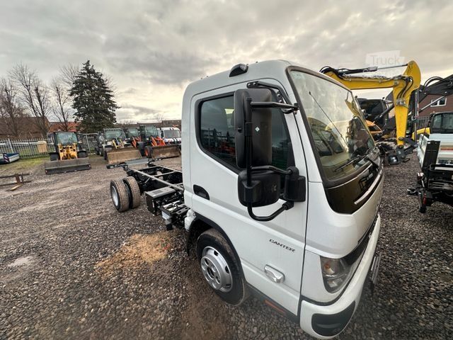 Chassis de carrinha MITSUBISHI Canter 7 C 18 - max. Aufbaulänge 4985 mm