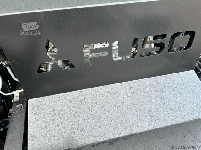 Furgonalváz FUSO Canter 7 C 18 Fahrgestell - Radstand 3400 mm