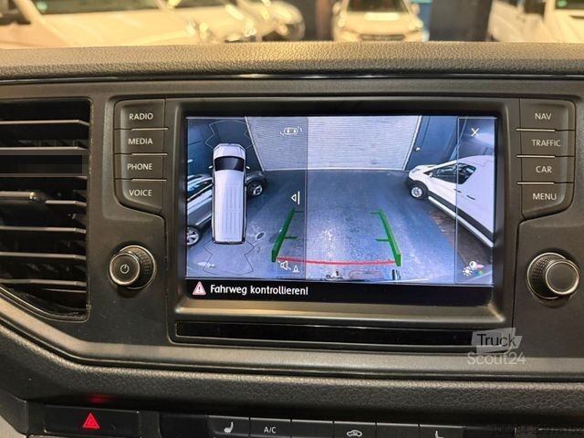 Fourgon tôlé VOLKSWAGEN Crafter Kasten L2-H2 Klima Tempomat R-CAM AHK