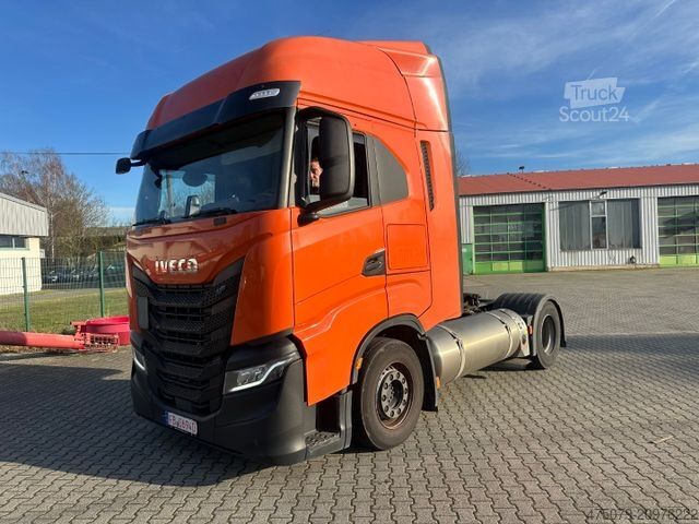 Standartinis vilkikas IVECO Stralis AS 460 / LNG / Retarder / Standklima