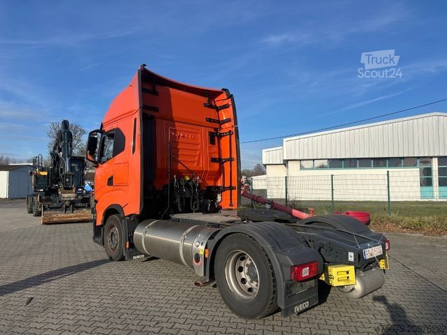 Standartinis vilkikas IVECO Stralis AS 460 / LNG / Retarder / Standklima