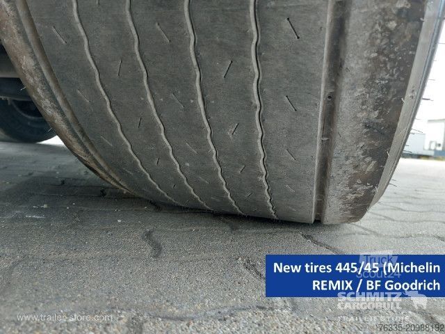 Atvērta puspiekabe ar tentu Schmitz Cargobull Curtainsider Mega