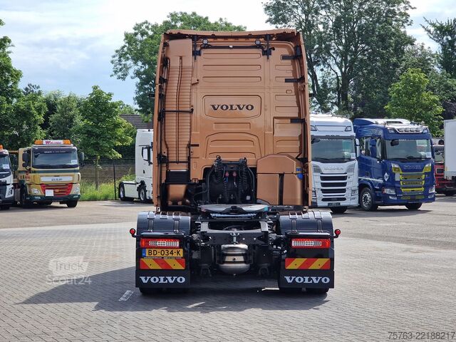 Standard-SZM Volvo FH 13.500 Aero Globetrotter XL 4x2 - New - Full...