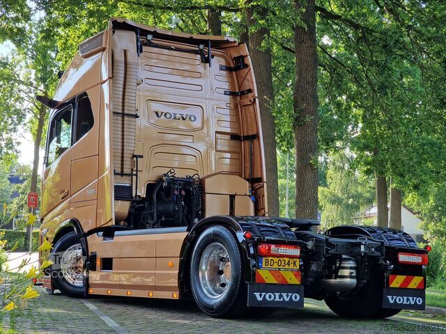Standard-SZM Volvo FH 13.500 Aero Globetrotter XL 4x2 - New - Full...