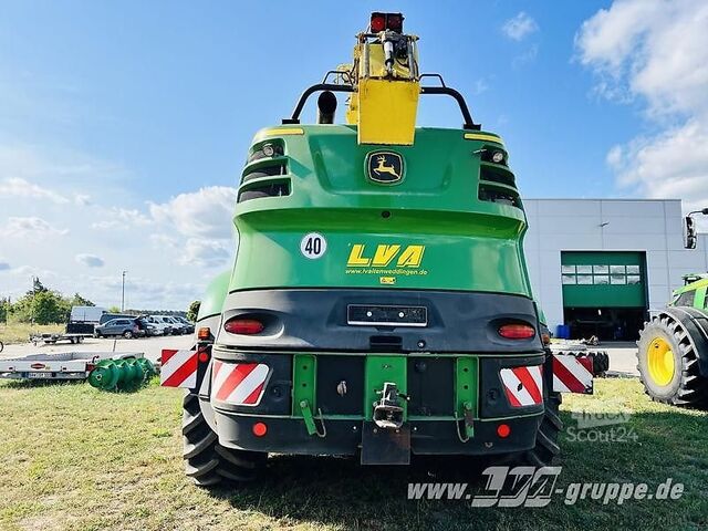 Ensileuse John Deere 8300