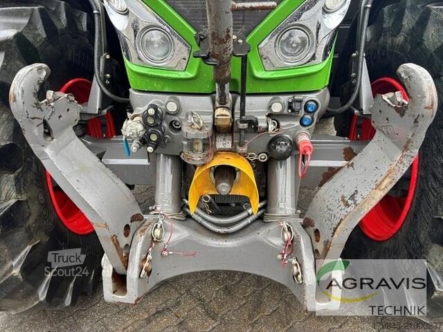 Tracteur Fendt 828 VARIO S4 Profi Plus