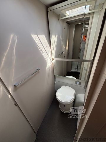 Caravane ADRIA Adora 673 PK Tandemachse, Mikro, Fußbodenheizung