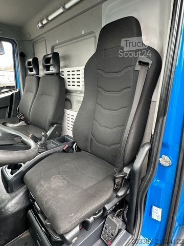 Fourgon tôlé IVECO EUROCARGO 75-190/LBW/R-Kamera/3-Sitzer/Klima