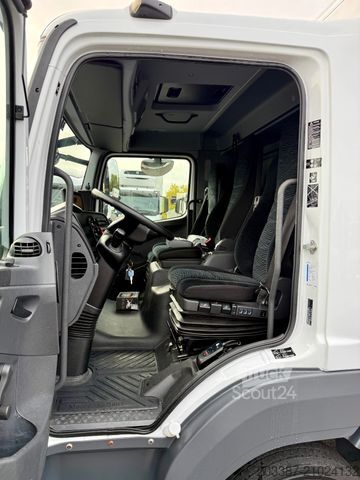 Fourgon tôlé MERCEDES-BENZ Atego 821/ isoliert mit Heizfunktion/ 3-Sitzer