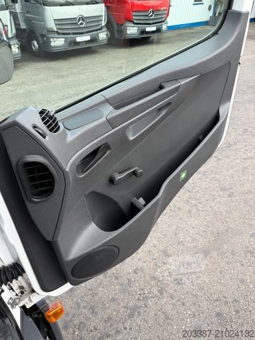 Fourgon tôlé MERCEDES-BENZ Atego 821/ isoliert mit Heizfunktion/ 3-Sitzer