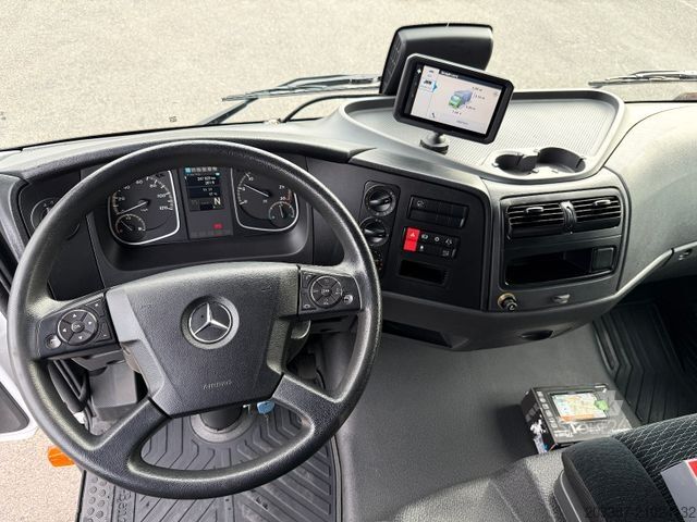 Fourgon tôlé MERCEDES-BENZ Atego 821/ isoliert mit Heizfunktion/ 3-Sitzer