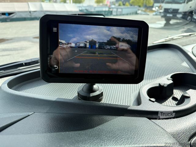 Fourgon tôlé MERCEDES-BENZ Atego 821/ isoliert mit Heizfunktion/ 3-Sitzer