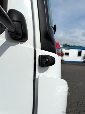 Fourgon tôlé MERCEDES-BENZ Atego 821/ isoliert mit Heizfunktion/ 3-Sitzer