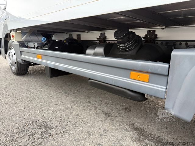 Fourgon tôlé MERCEDES-BENZ Atego 821/ isoliert mit Heizfunktion/ 3-Sitzer