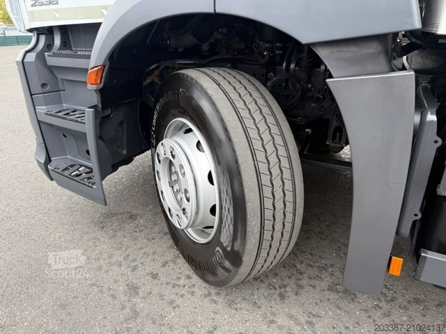 Camion frigorifique MERCEDES-BENZ Antos 2536/ Thermoking T1200R/ Retarde