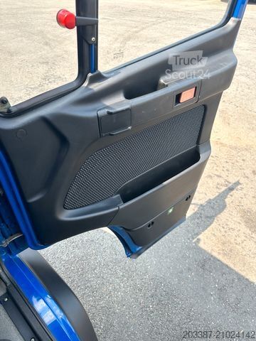 Schuifzeil bestelwagen MERCEDES-BENZ Vario FG 818 / Klima / 3-Sitze / AHK