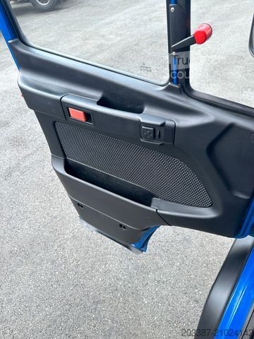 Schuifzeil bestelwagen MERCEDES-BENZ Vario FG 818 / Klima / 3-Sitze / AHK