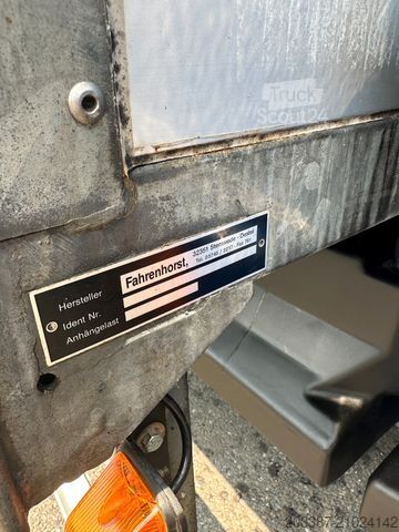 Schuifzeil bestelwagen MERCEDES-BENZ Vario FG 818 / Klima / 3-Sitze / AHK