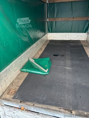 Remorque ouverte avec bâche HUMBAUR HT20.26.16/ Tandemhänger 2.000kg/ Planenaufbau