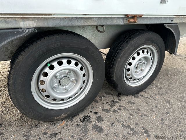 Remorque ouverte avec bâche HUMBAUR HT20.26.16/ Tandemhänger 2.000kg/ Planenaufbau