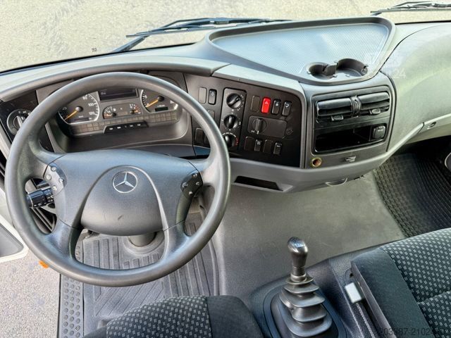 Fourgon tôlé MERCEDES-BENZ Atego 818/LBW/3-Sitz/Blatt-Blatt