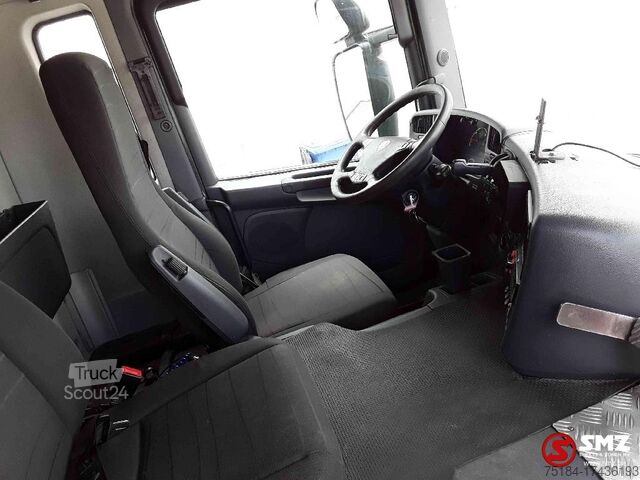 Camion d'enlèvement des ordures ménagères Scania P 310 CNG