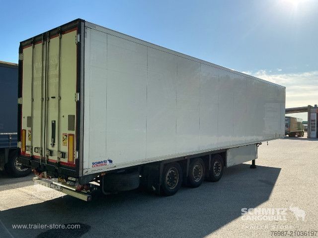 Koeloplegger Schmitz Cargobull Tiefkühler Fleischhang