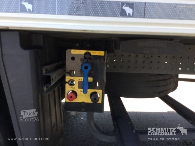 Koeloplegger Schmitz Cargobull Tiefkühler Fleischhang