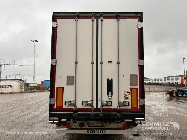 Koeloplegger Schmitz Cargobull Tiefkühler Fleischhang