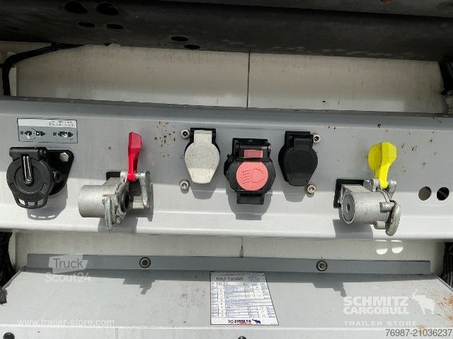 Koeloplegger Schmitz Cargobull Tiefkühler Fleischhang