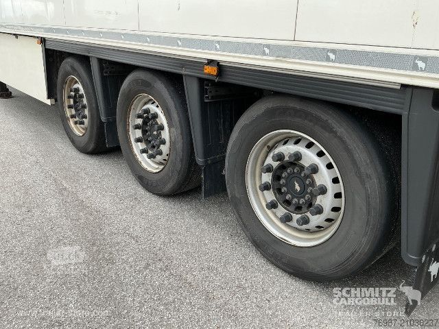 Koeloplegger Schmitz Cargobull Tiefkühler Fleischhang