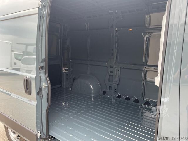 Microbuz FIAT Ducato 35 L2H2 Automatik AHK RüKa CarPlay