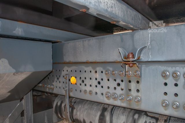 Beverage truck MERCEDES-BENZ Antos 2543 6x2, Lenk-Lift, Getränke Dautel 2000K