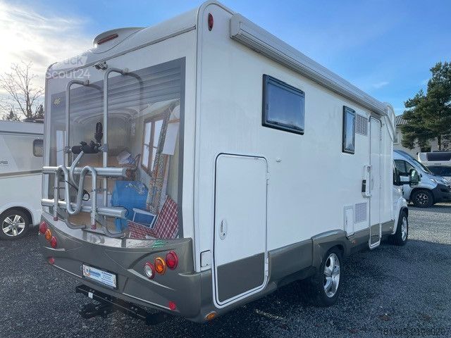 Halvintegrerad husbil GIOTTILINE W 58 Windy Queensbett/Hubbett/ras