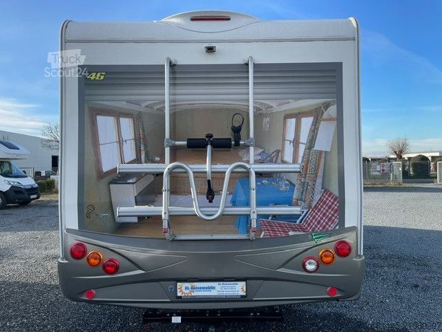 Halvintegrerad husbil GIOTTILINE W 58 Windy Queensbett/Hubbett/ras