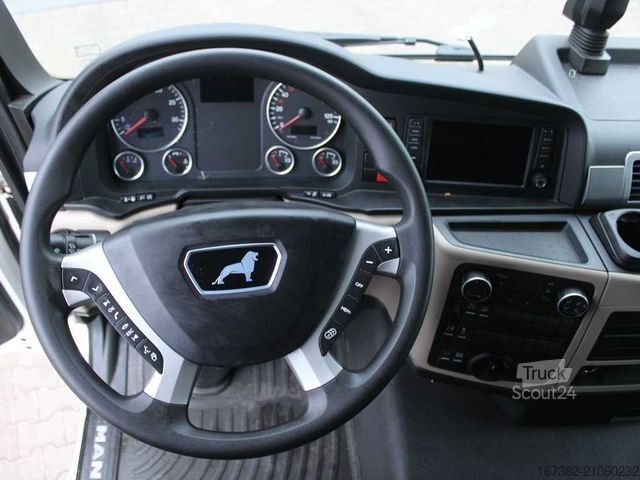 شاحنة بمسطحة ومشمع MAN TGM 18.290, EURO 6, NAVIGATION