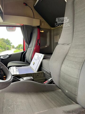 Standard tractor Volvo FH 500 !TRACTOR!!!CRANE/GRUE/HIAB 85TM!!TOP!EURO6