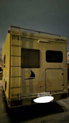 Kamper z alkową FIAT Ducato SEA Dinghy