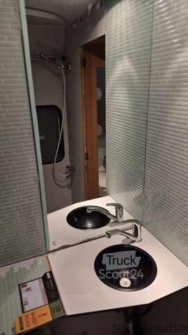 Kamper z alkową FIAT Ducato SEA Dinghy