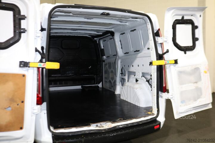 Panel van Ford Transit Custom 2.0 TDCI L2 H1 130pk Airco Apple...