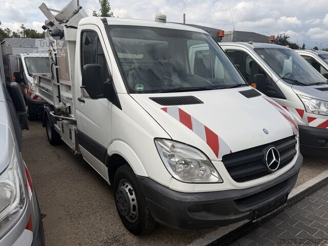 Kunnalliskäyttöinen kaivonpuhdistusajoneuvo Pro Mercedes-Benz Sprinter 516 CDI Sinkkastenreiniger