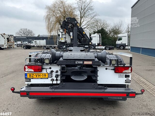 Haakarmsysteem Scania P 360 8x2 Hiab 21 Tonmeter laadkraan